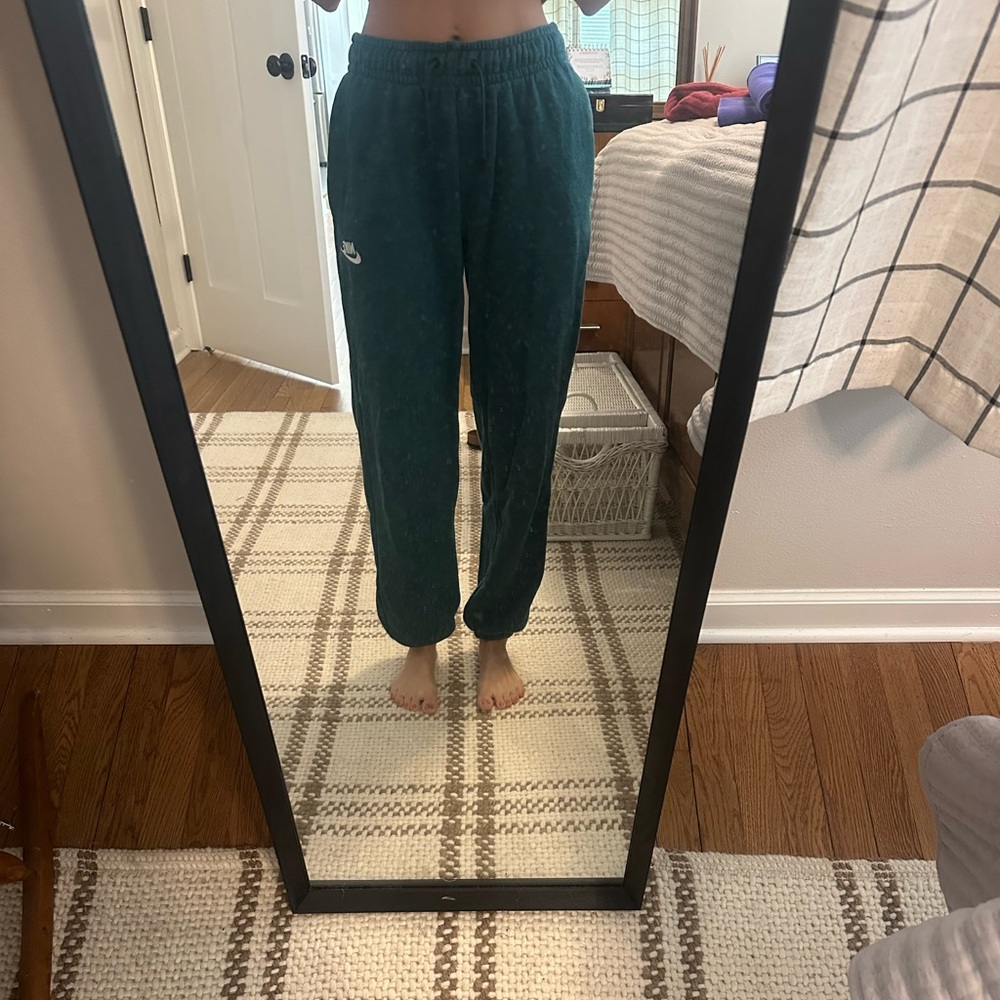 Nike Womens Dark Green Joggers - Picture 2 of 7